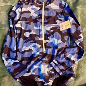 Blue and White Camo Long Sleeve Swimsuit primary 6/7 new